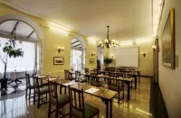 International au Lac Historic Lakeside Hotel Hotels in Lugano