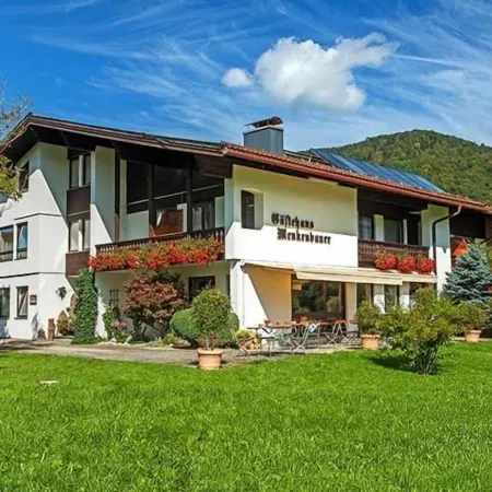 Gästehaus Menkenbauer Inkl. Chiemgaukarte