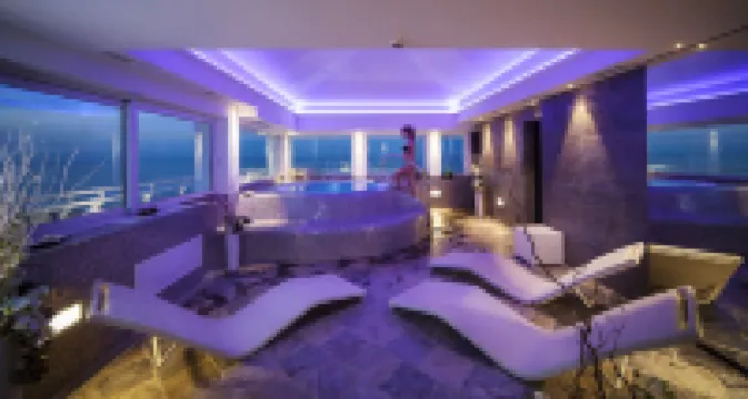 Hotel Adlon - Fronte Mare