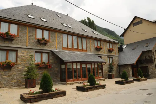 Hotel & Spa Casa Irene Hotels in Naut Aran