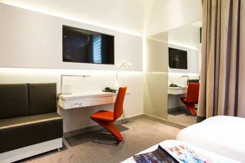 Henley House Hotel Photos