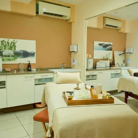 Simpson Bay Suites