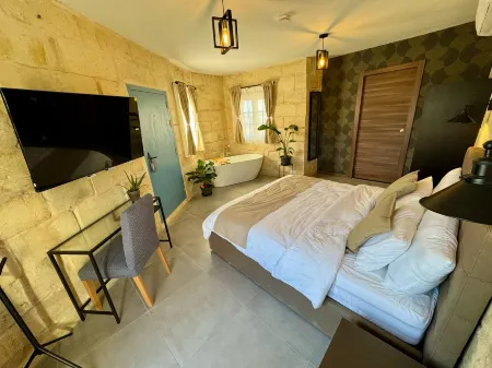 Kappella Boutique - Room 8