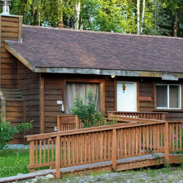 Quaint Rural Cabin Near Hatcher Pass