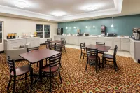 GrandStay Hotel & Suites - Waunakee Hotels in Waunakee