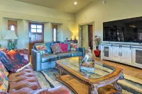 Beulah Home w/ Wraparound Porch & Mtn Views Hotels in Beulah Valley