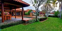 Bale Solah Lombok Holiday Resort Hotels in Batu Layar