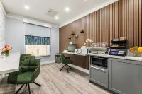 Lumea by the Sea Hotels in Long Beach