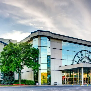 Holiday Inn Express & Suites CHICAGO O'HARE AIRPORT by IHG