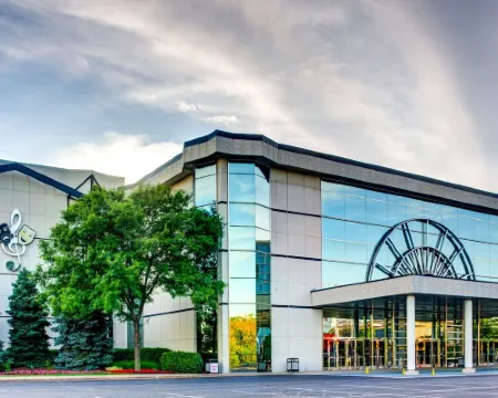 Holiday Inn Express & Suites CHICAGO O'HARE AIRPORT by IHG Hotels in Des Plaines