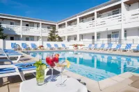 The Barnstaple Hotel - piscina