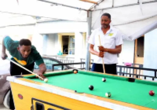 Luxurious Awoyaya Apartment With Private Pool and Garden