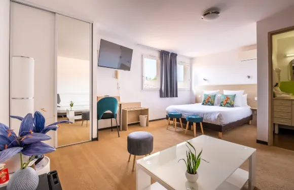 克洛斯弗勒裏酒店