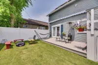 Pet-Friendly Loft Vacation Rental w/ Fire Pit!