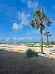 島嶼海灘俱樂部..海濱民宿-精美一樓，2臥2衛，配有泳池 - 海滩