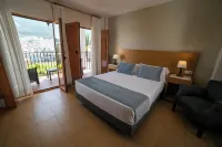 Villa Turística de Cazorla Hotels in Burunchel