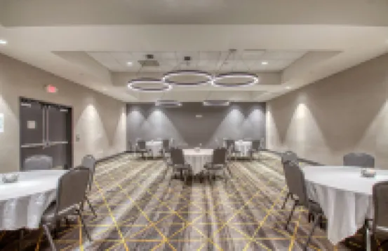 Holiday Inn APPLETON by IHG