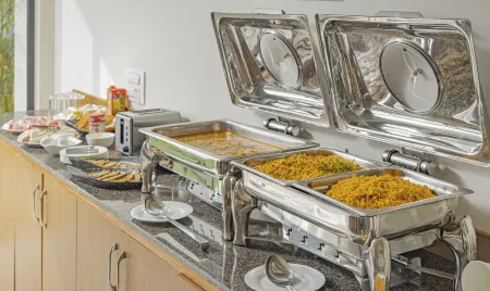 Itsy Hotels Metro Отели рядом с достопримечательностью «оз. Пашен»