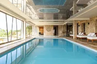 Mas des Herbes Blanches Hôtel & Spa – Relais & Châteaux Hotels in Joucas
