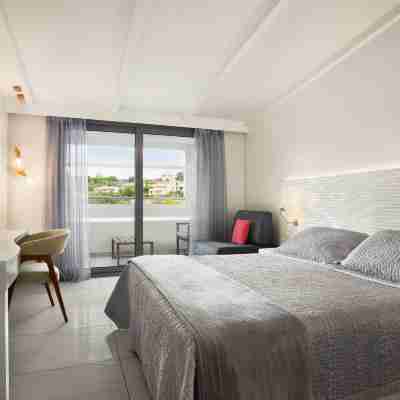 Tryp by Wyndham Corfu Dassia Rooms