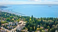 Golden Gardens Getaway-Walk to Beach & Waterfront -  Apartamentos vacacionales
