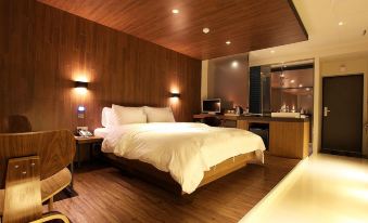 Anshan Avenue Nine