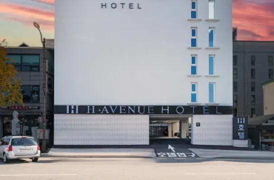 Incheon (Songdo) H Avenue Incheon Songdo Branch Отели рядом с достопримечательностью «Yonsei University School Of Integrated Technology»