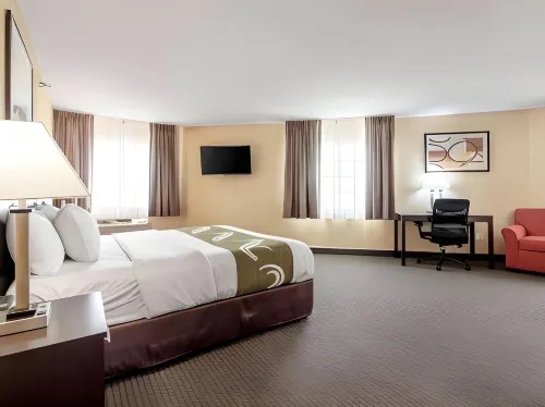 Quality Inn & Suites - Jacuzzi