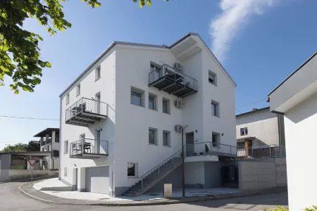 Villa Andrea Apartments - Ljubljana