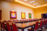 Hotel Asri Boutique Hotel di Kecamatan Pademawu