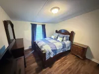 Tranquil Amethyst Oasis Hotels in Bladen County