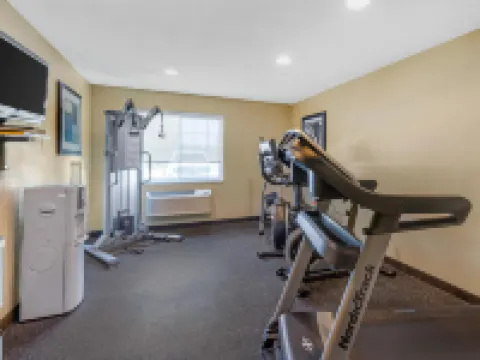 Quality Inn Chesterton Near Indiana Dunes National Park I-94 Hotels in Chesterton