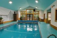 Yellowstone Village Inn and Suites