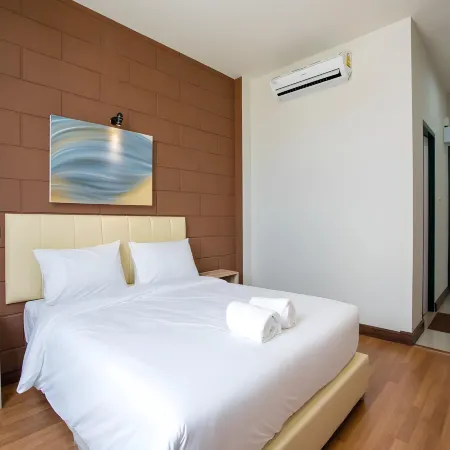 The Zell Budget Hotel Buriam
