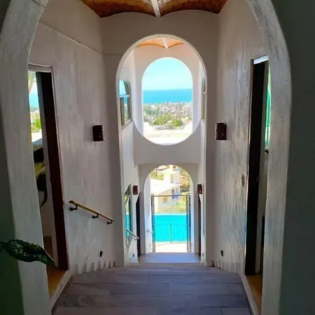 Beautiful sea view home