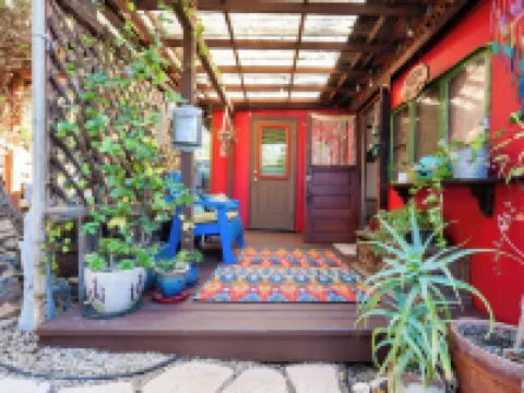 Topanga Canyon Hippie Creekside Trailer Hotels in Topanga