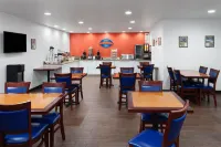 Baymont by Wyndham Green Bay Hotels in Ashwaubenon