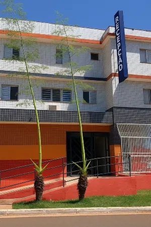 Hotel Londres ADE Águas Claras Отели в г. Taguatinga