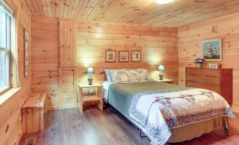 3 Mi to Little River Canyon Scenic Alabama Cabin