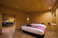 HOTEL elLle - Adults Only Hotel in zona University of Toyama
