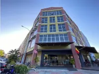 Dancenter KLIA Formerly Bary Inn Hotels near National Automobile Museum