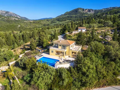 Villa Inna With 3 Bedrooms and 4 Bathrooms