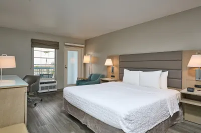 Hampton Inn and Suites Hermosa Beach Hotels in der Nähe von Hermosa Beach Pier