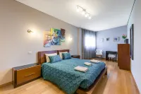 GuestReady - Luxe living by the pool