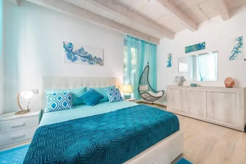 Cozy buen ritiro in the center of Carloforte inspired by the colors of the sea Hotel a Carloforte