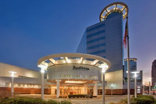 Radisson Plaza Hotel and Suites Kalamazoo Hotels in 