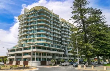 Salt and Sand by the Bay