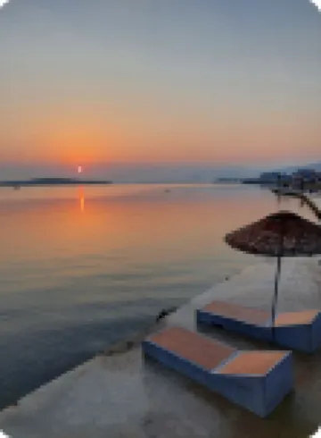 ลอริส รูมส์