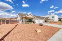 Bright & Modern @ theHeart of Red Rock Recreation!