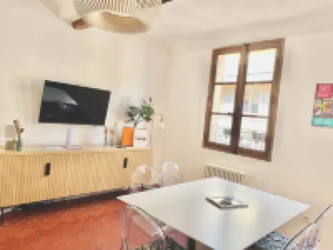 3 bedroom apartment in aix-en-provence
